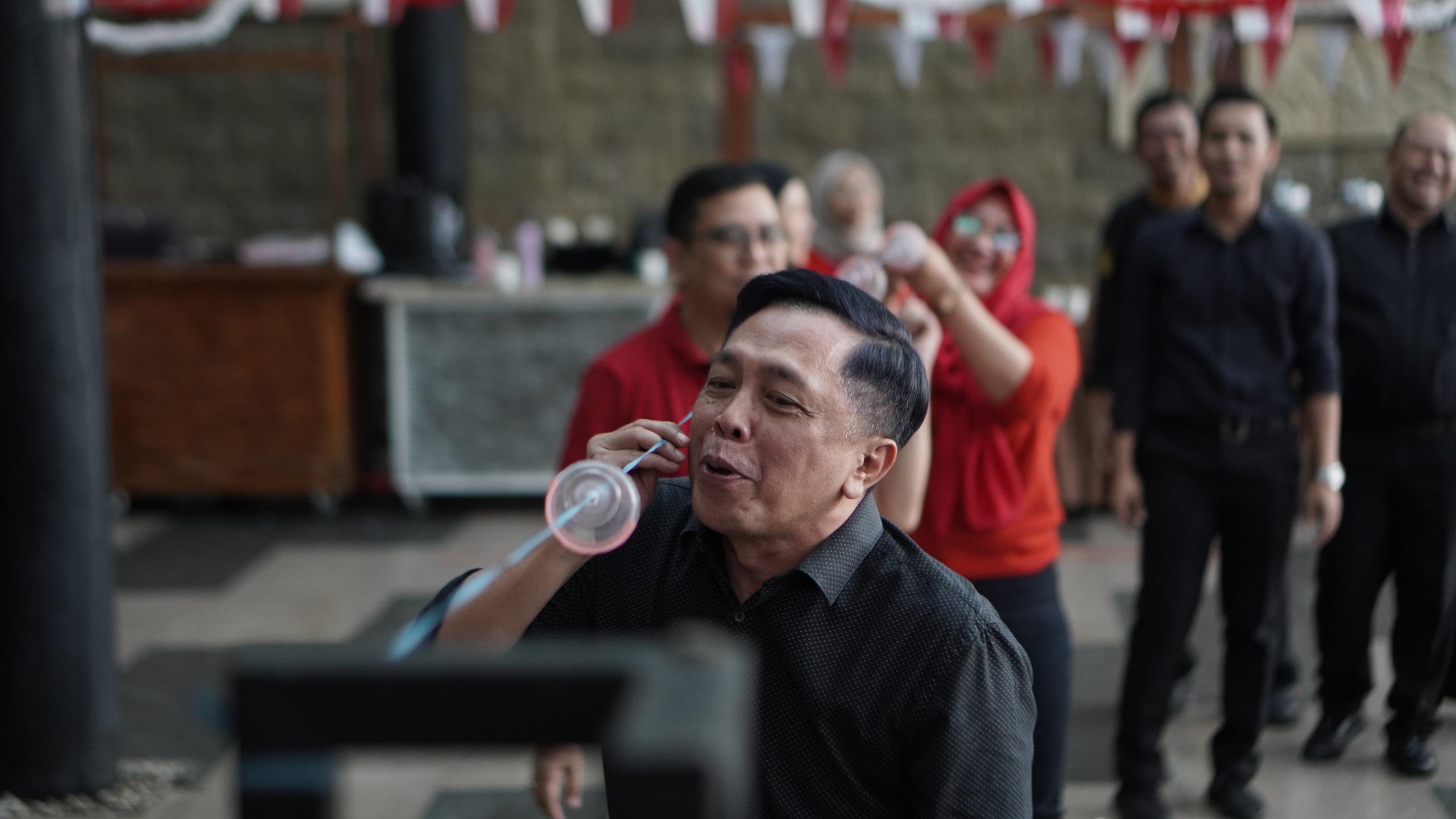 Keseruan Fun Games Bersama CEO MORA Group