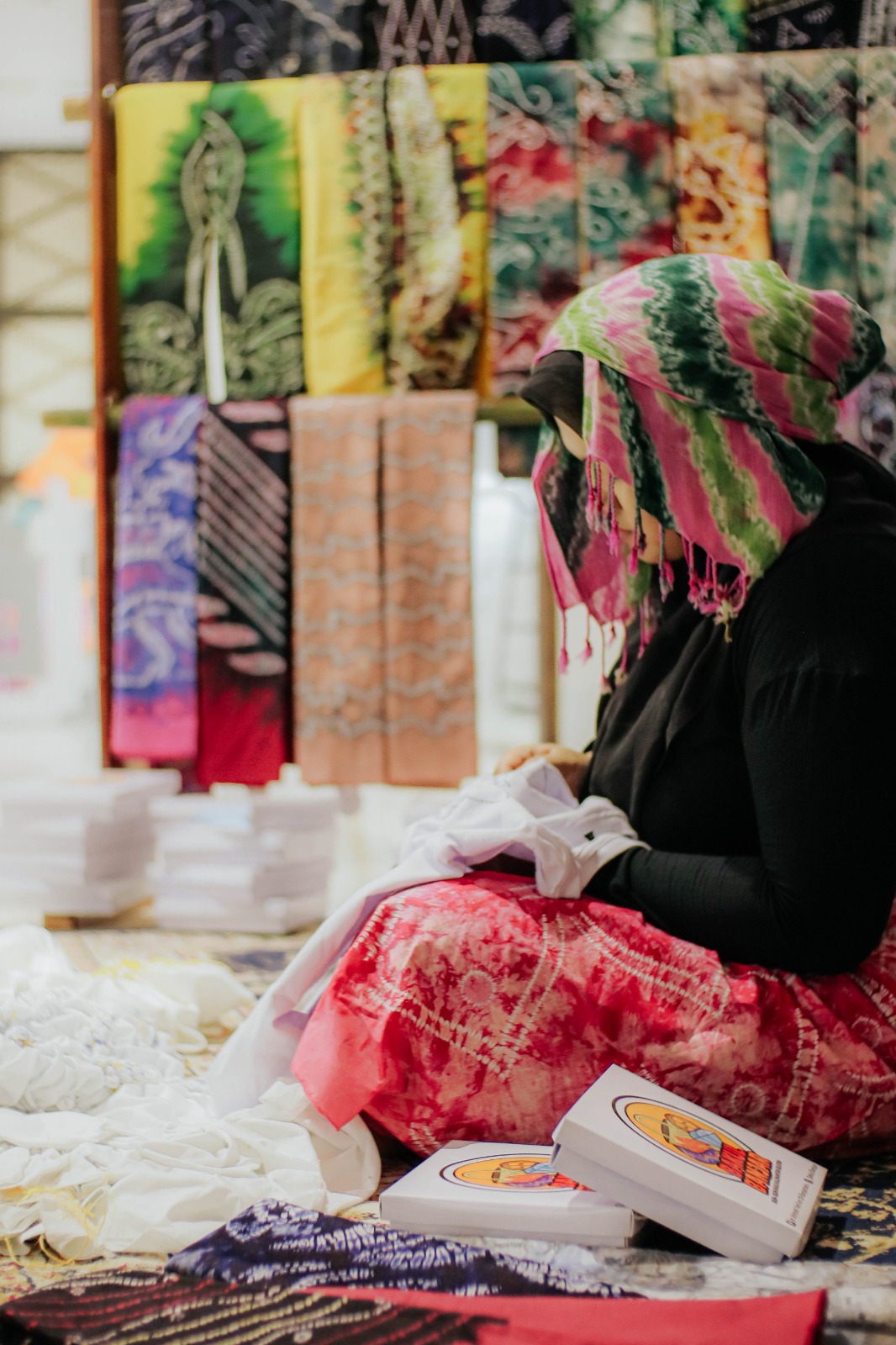 Unik! Pengalaman Menginap Sekaligus Belajar Membuat Kain Sasirangan dari Ahlinya
